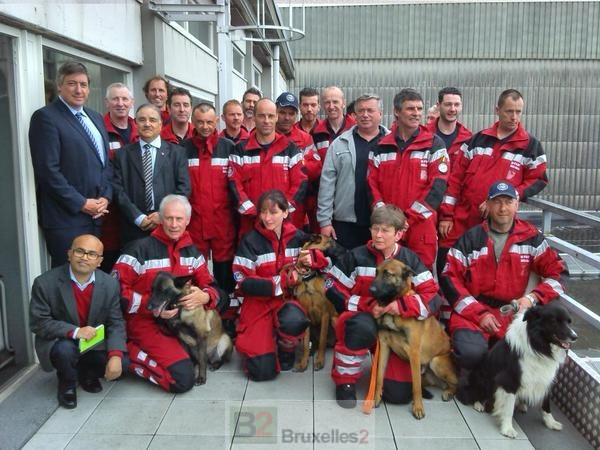 Equipe de secours de la B-Fast avant départ (crédit : ministère belge de l'Intérieur)