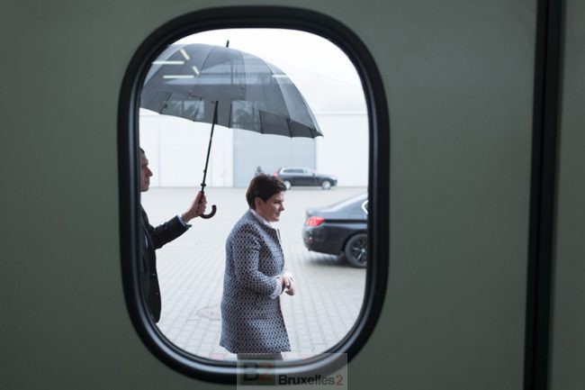 Beata a intérêt à sortir son parapluie ! (crédit : PM Pologne)